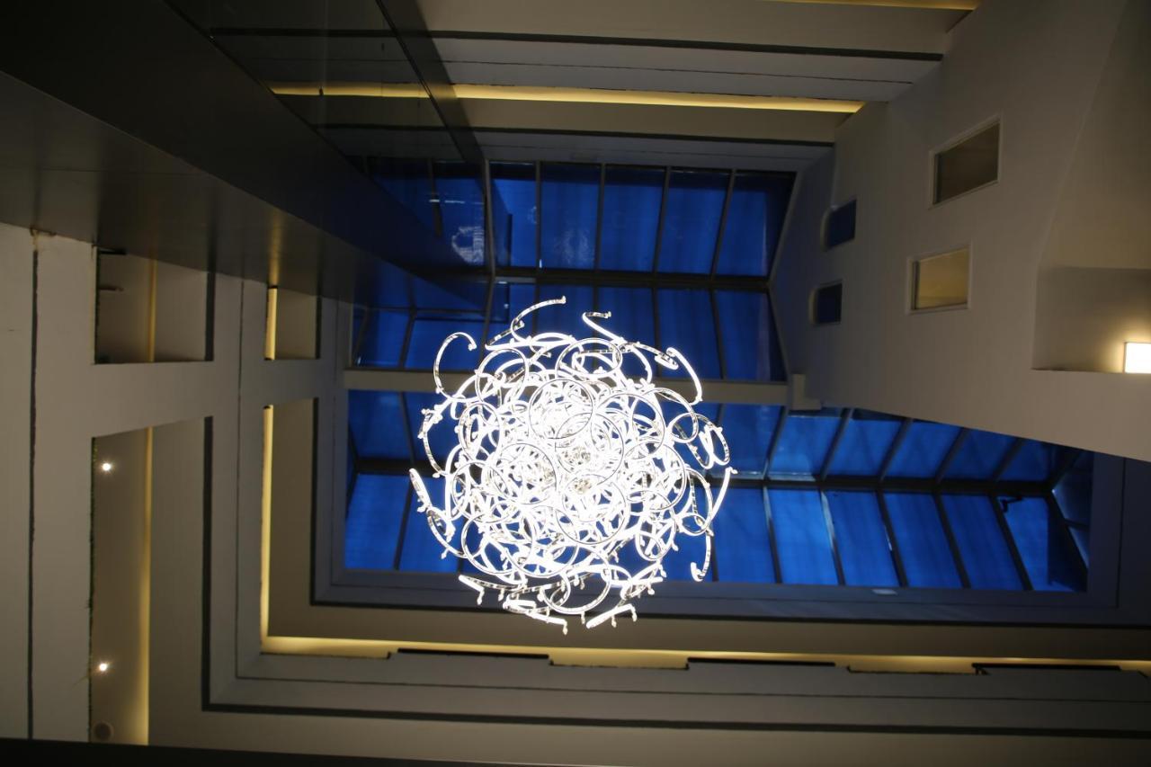 Kaya Hotel Amman Exterior photo